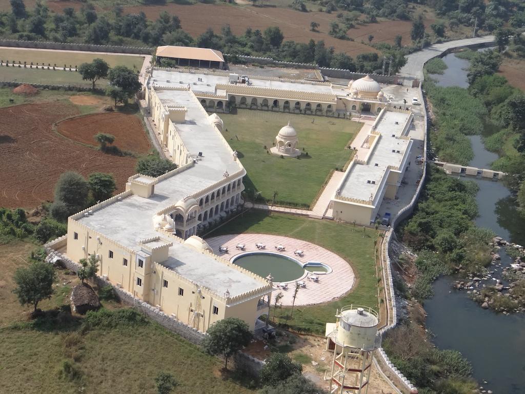 V Resorts Rajmahal Orchha Buitenkant foto