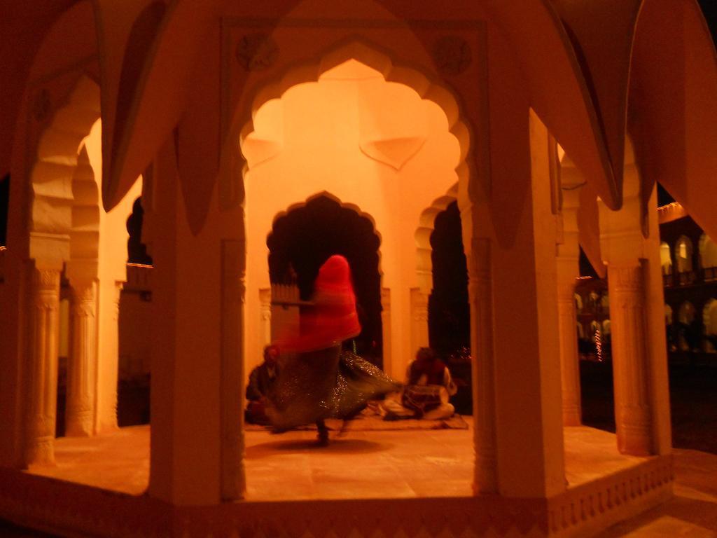 V Resorts Rajmahal Orchha Buitenkant foto