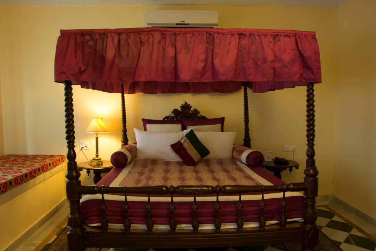 V Resorts Rajmahal Orchha Buitenkant foto