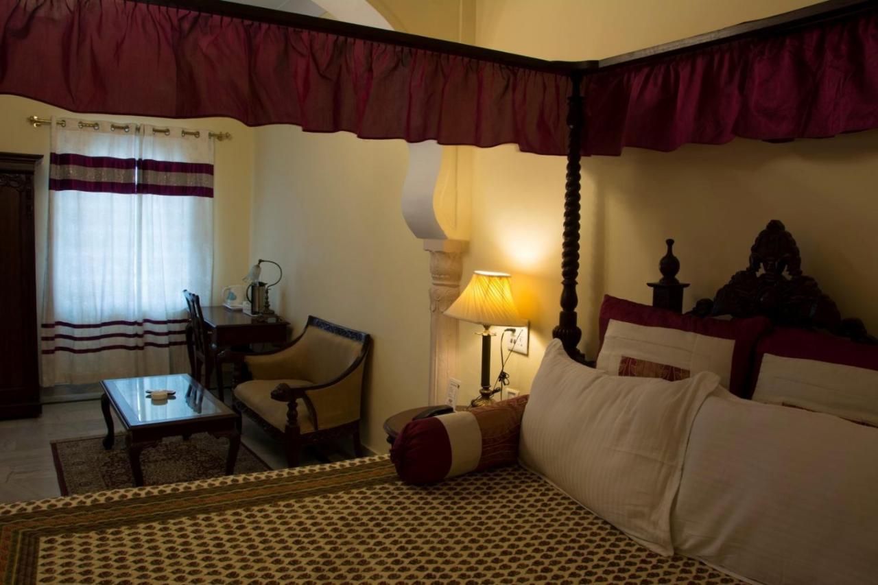 V Resorts Rajmahal Orchha Buitenkant foto